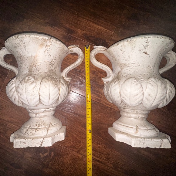 Vintage wall mount decor - Picture 2 of 4